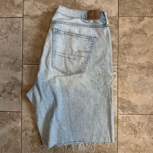 Vintage Vibes Denim Shorts – Size 16 (AE)
